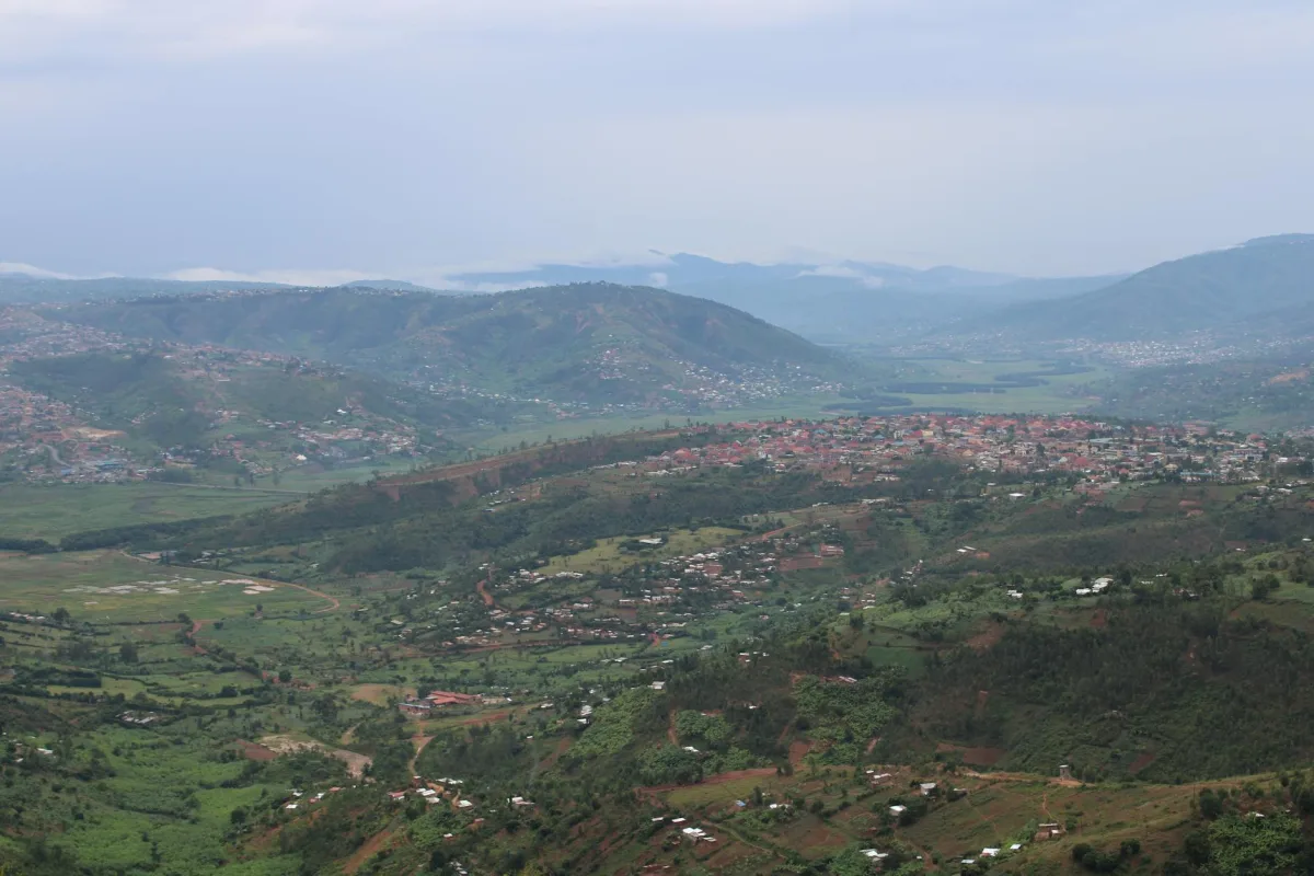 Rwanda: mountains, gorillas and one awkward moment at the border