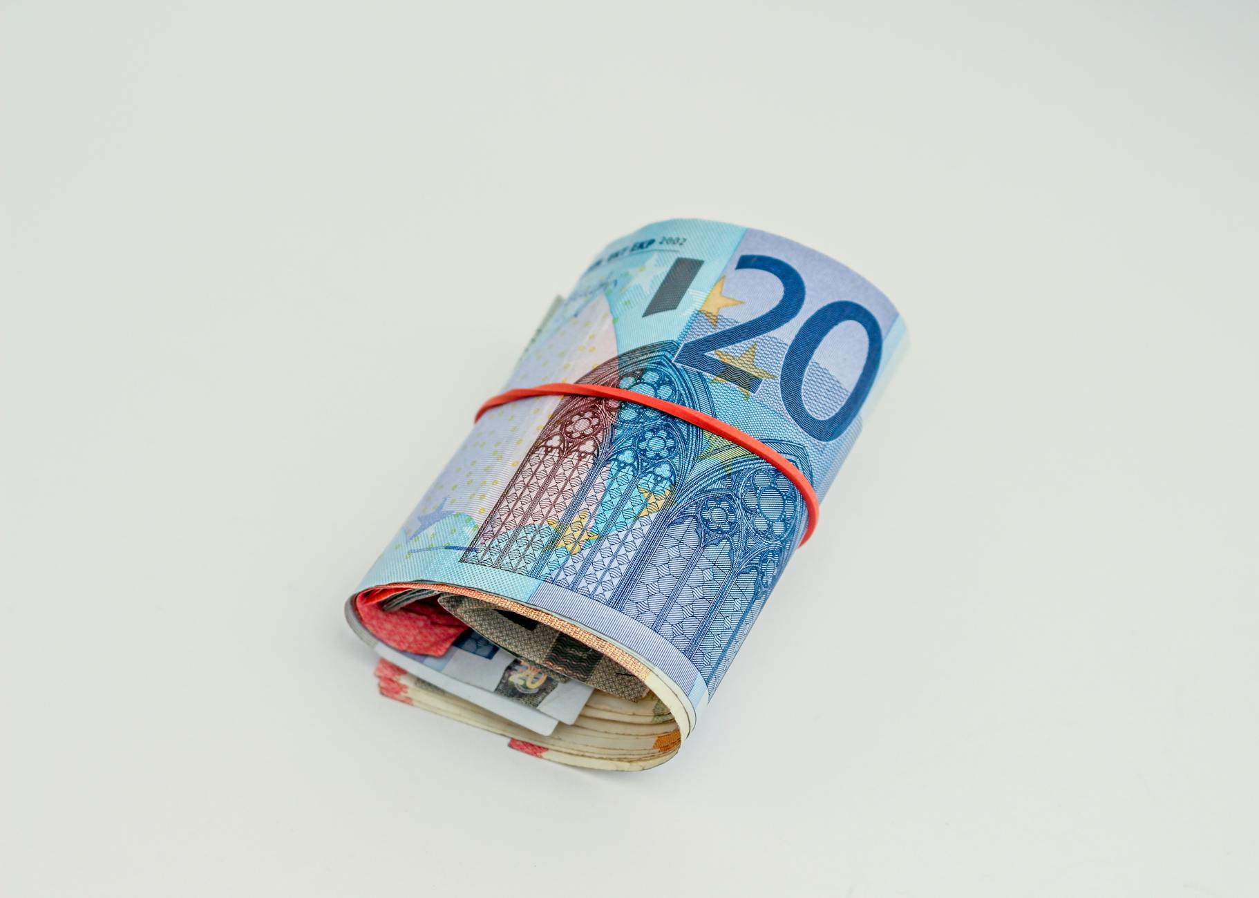 Budget Travel Tips for Spain: Save Money on Food & Transport
