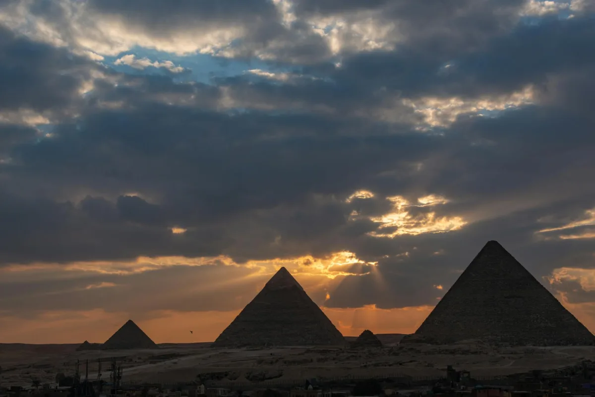 Cómo usar eSIM en Egipto: Guía paso a paso para viajeros