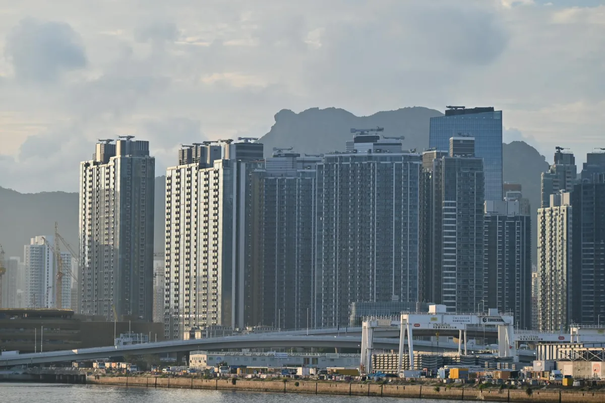 eSIM in Hong Kong: Do You Really Need One — An Honest Analysis