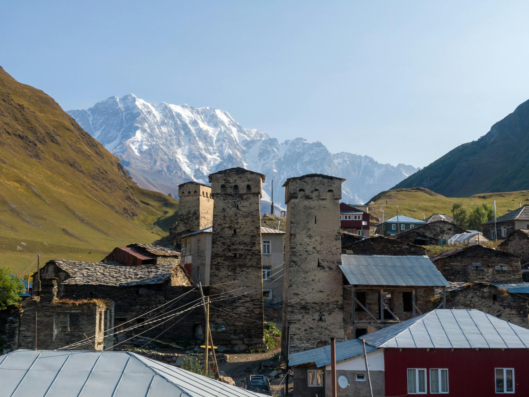 Georgia in 10 Days: A Route Through the Land of Wine and Mountains