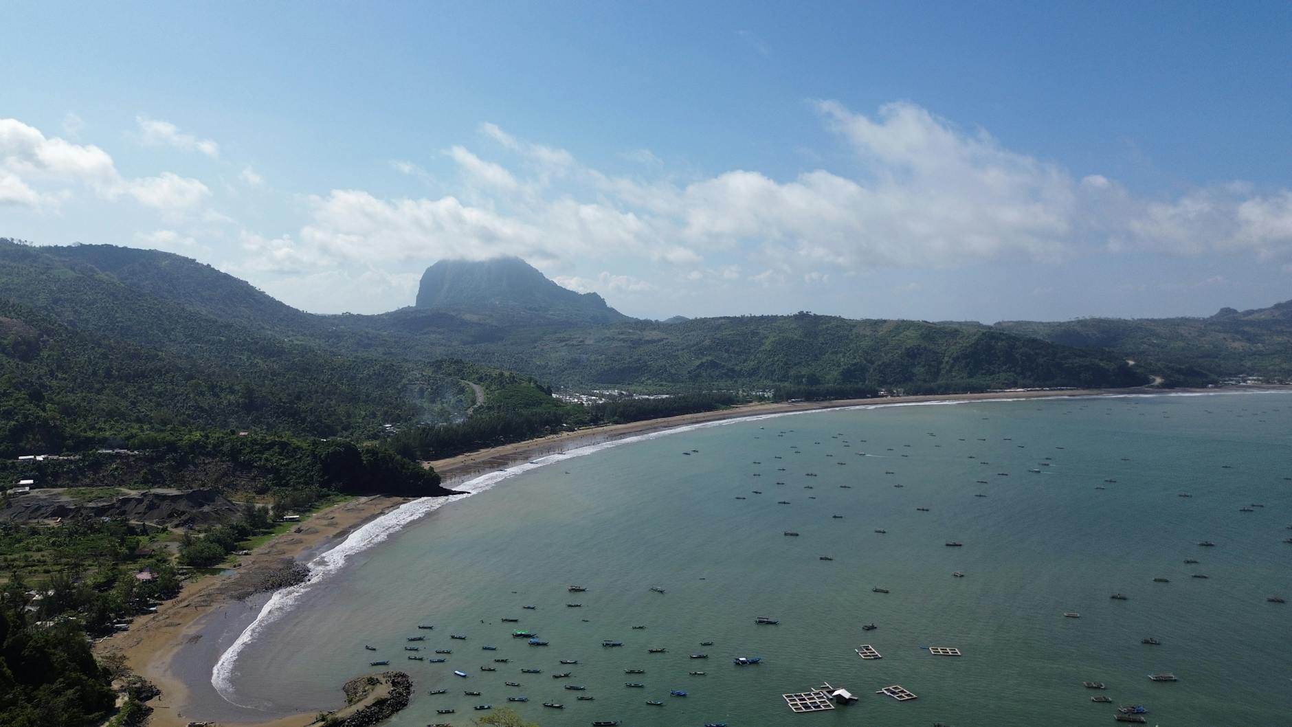 Indonesia: Personal Travel Experience and Honest Advice for Tourists