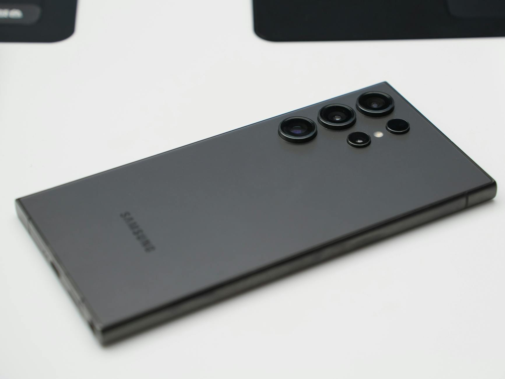 Galaxy Z Fold 5 y eSIM — Soporte, Configuración, Limitaciones