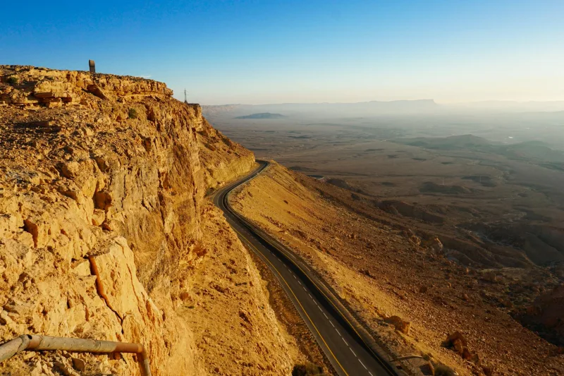 2 Israeli Traditions Every Tourist Should Know