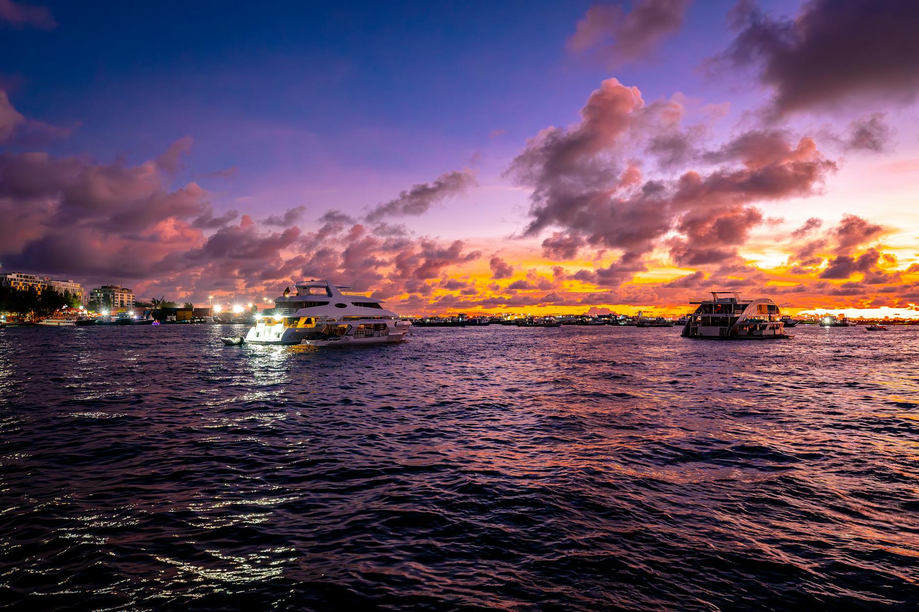🌴 Maldives: Where to Stay and How Much Does It Cost?